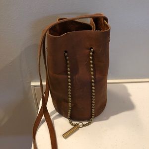 Leather bucket purse